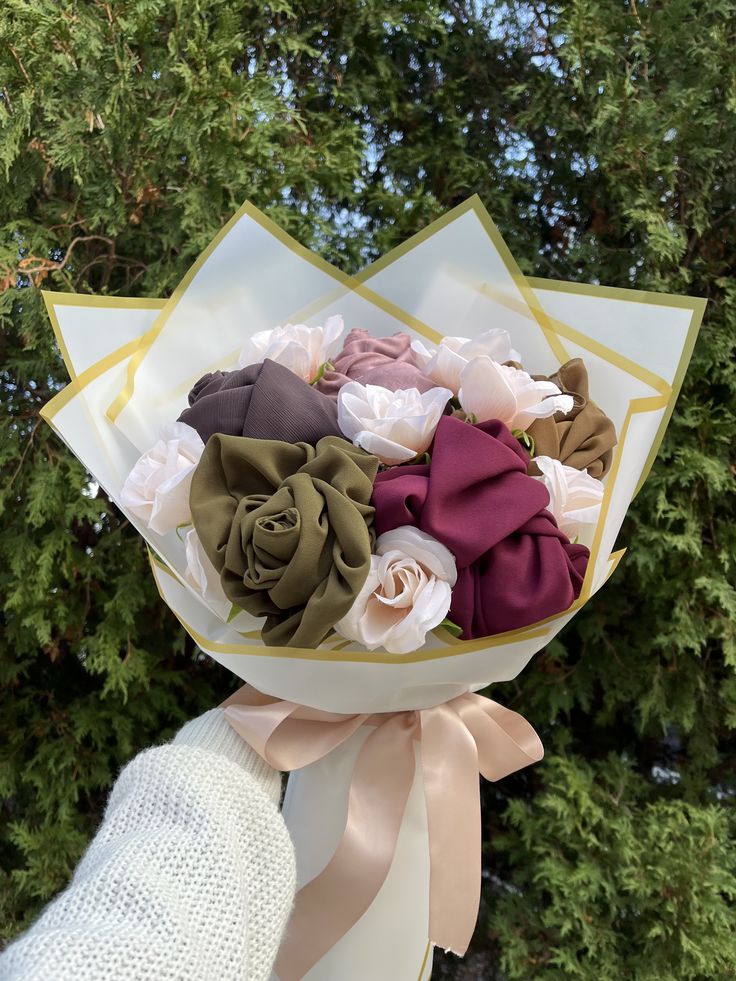 Luxury Hijab Bouquet – Beautifully Wrapped Modest Gift Bouquet for Women