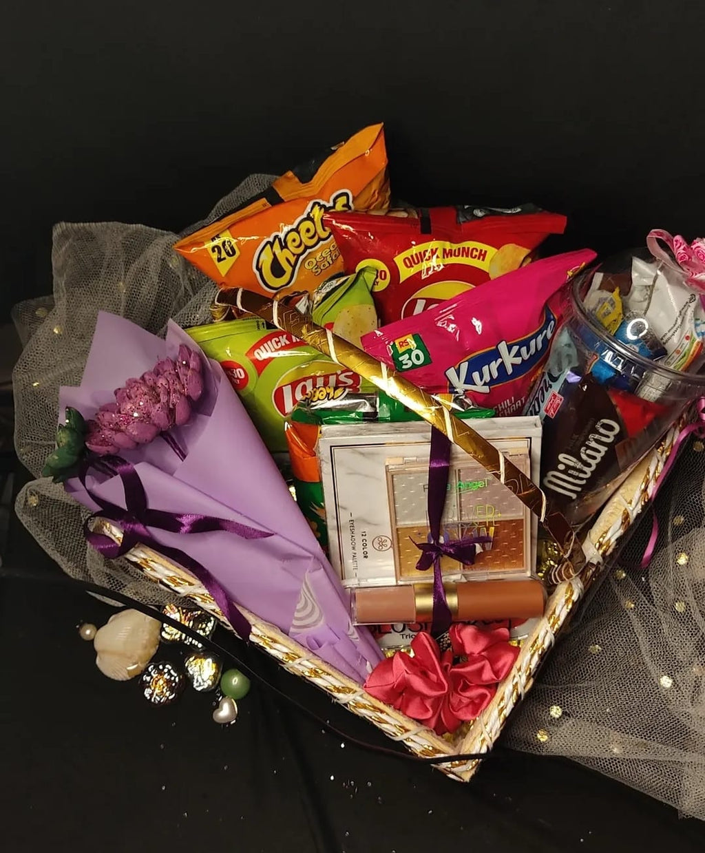 Customizable Snack Basket – Perfect Gift for Foodies